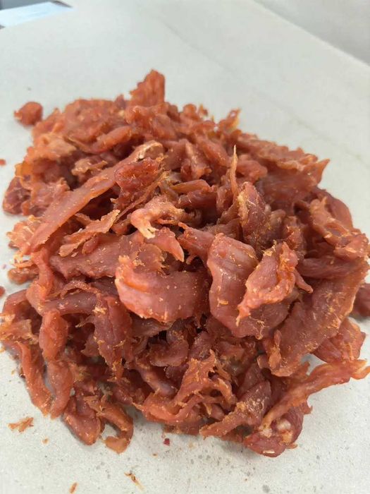 Чіпси КУСОЧКИ з курки перець ТМ Три Смаки