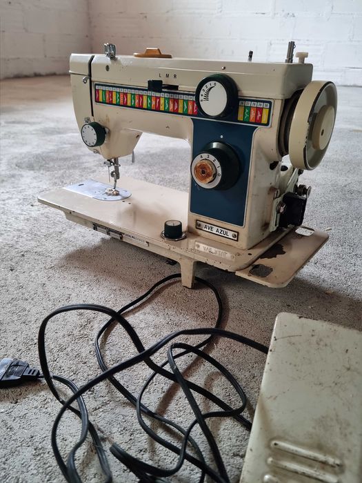 Estante madeira cor branca/castanha configuraçao variavel + Ofertas