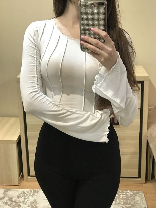 Біла кофтина / блузка