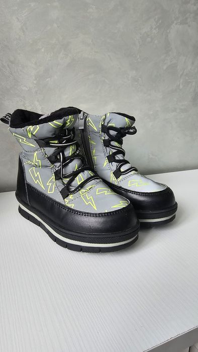 Зимові черевики дитячі 25 розмір