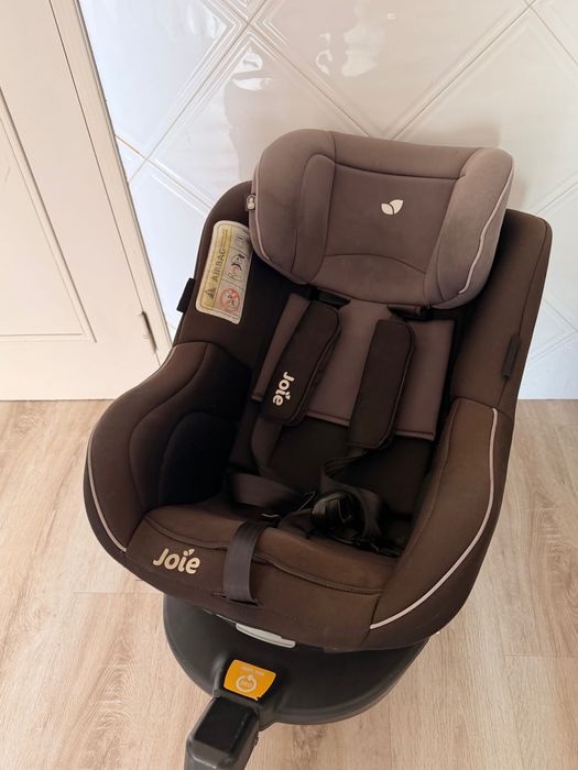 Cadeira de bebé rotativa com base isofix