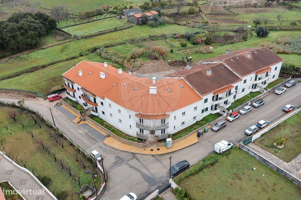 Apartamento T2 para venda — Sangalhos, Aveiro