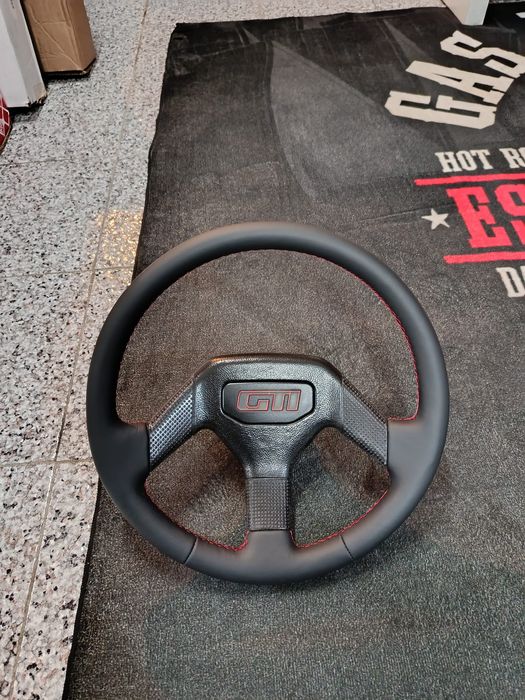 Volante Peugeot 205 GTI Fase 2