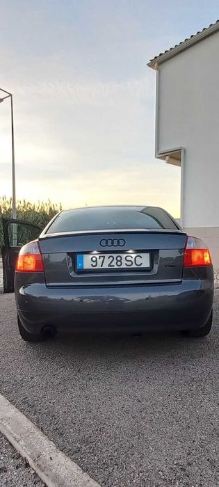 Audi a4 s line muitto estimado, económico GPL de garagem