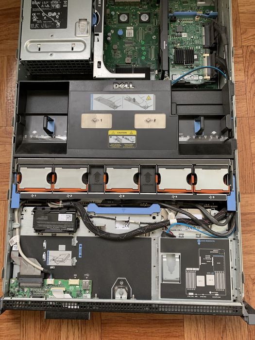 Сервер Dell PowerEdge 710
