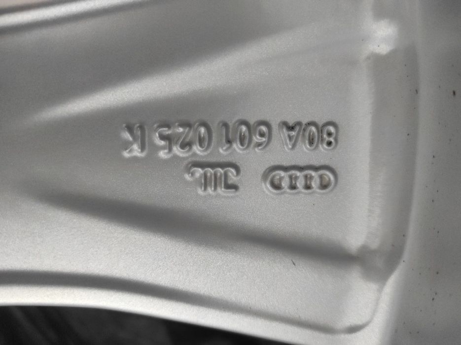 71 Felgi RYGINAŁ AUDI R 19 5x112 otwór 57,1Bardzo Ładne