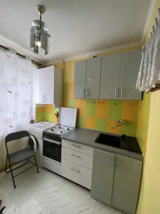 Продаж 2-кімнатної квартири  вулиця Наукова