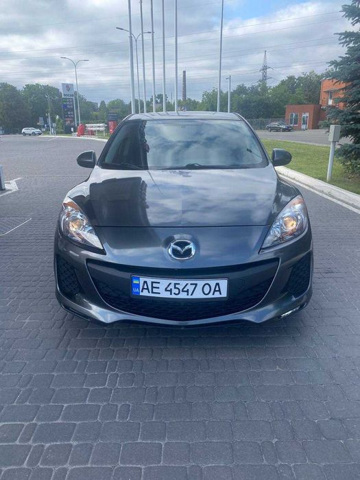 Продам Mazda 3 2012 Автомат