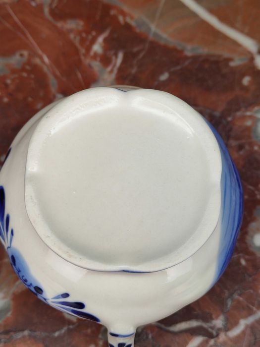 Ręcznie malowany duży mlecznik / dzbanuszek - 280 ml - Delft Blue