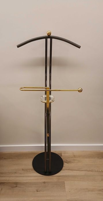 Cabide de Pé Moderno de Metal
