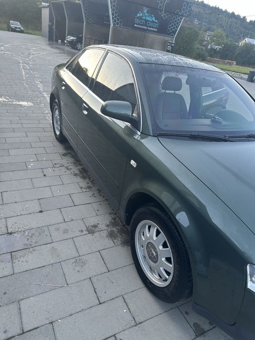 AUDI.A4b6 1.6MPI