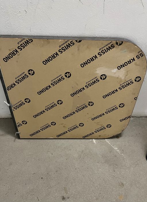 Blat swiss krono wezuwiusz z nogą