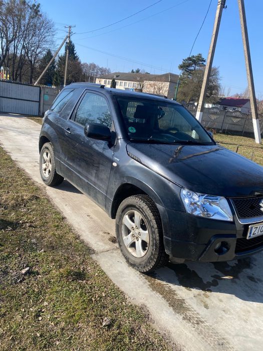 Автомобіль Suzuki Grand Vitara