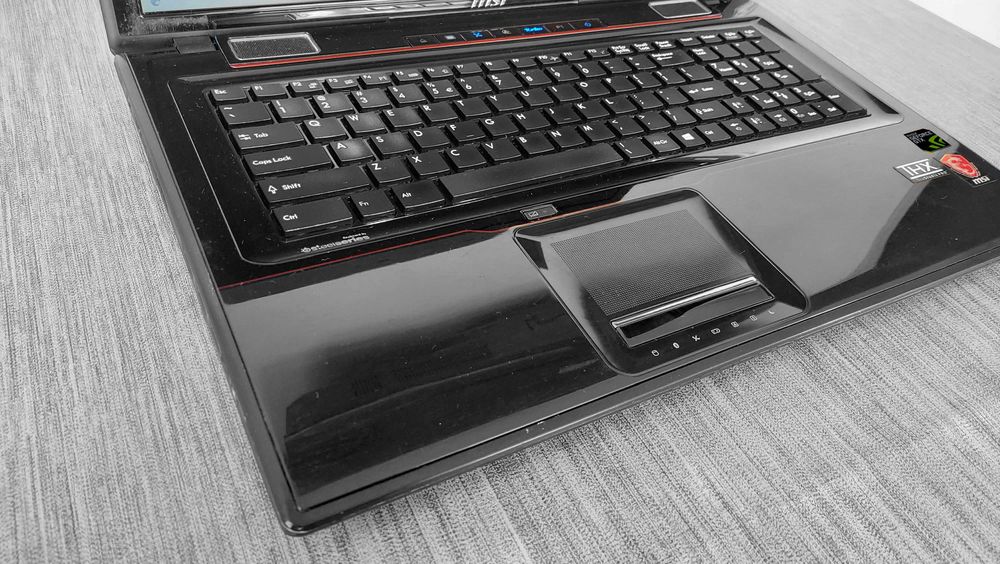 MSI Gaming 17,3" IPS - i7 GTX 16GB 650GB Win11+Office