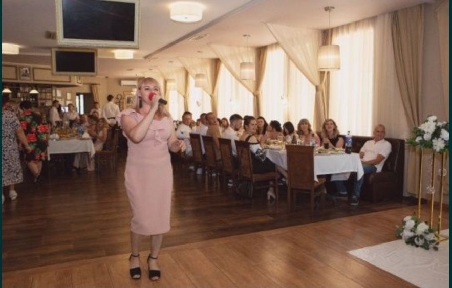Ведуча діджей, тамада на ваше свято 
Весіллячко, Рочок ,Хрестини,