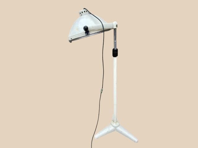 Lampa medyczna Famed 1 - sprawna