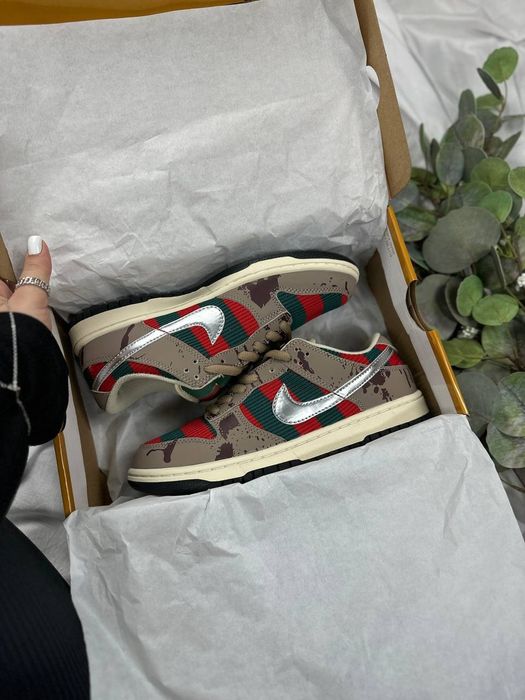 Nike SB Dunk Low Fraddy Krueger