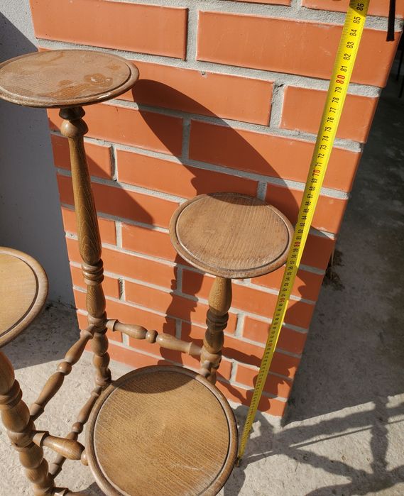 Подставка под вазоны для цветов