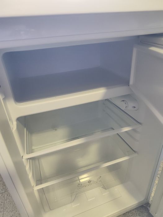 Frigorífico eletrónia branco