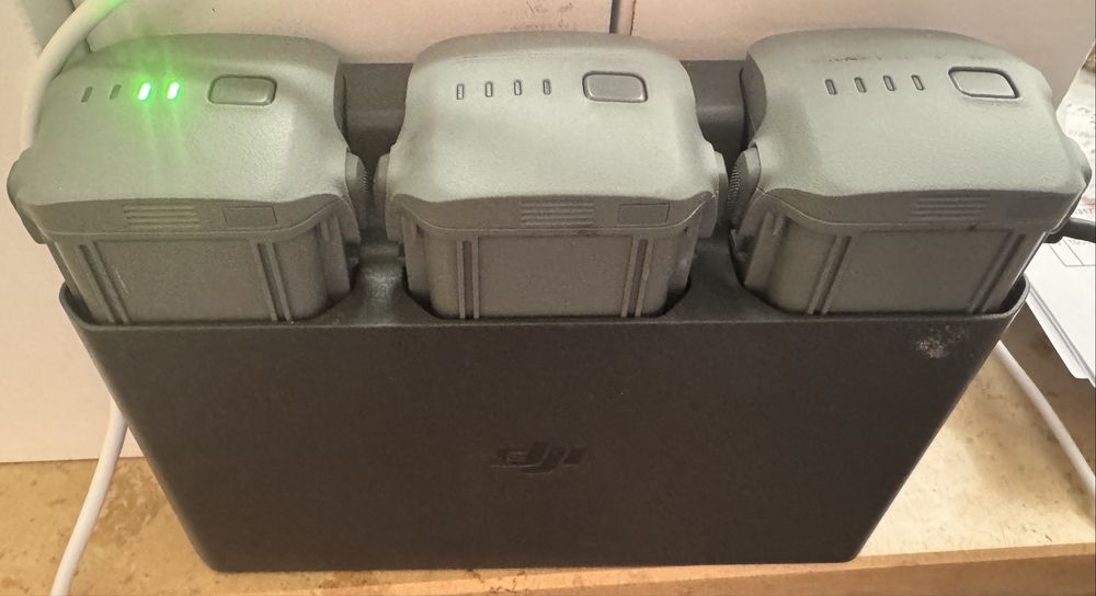 Dron Dji Air3 combo