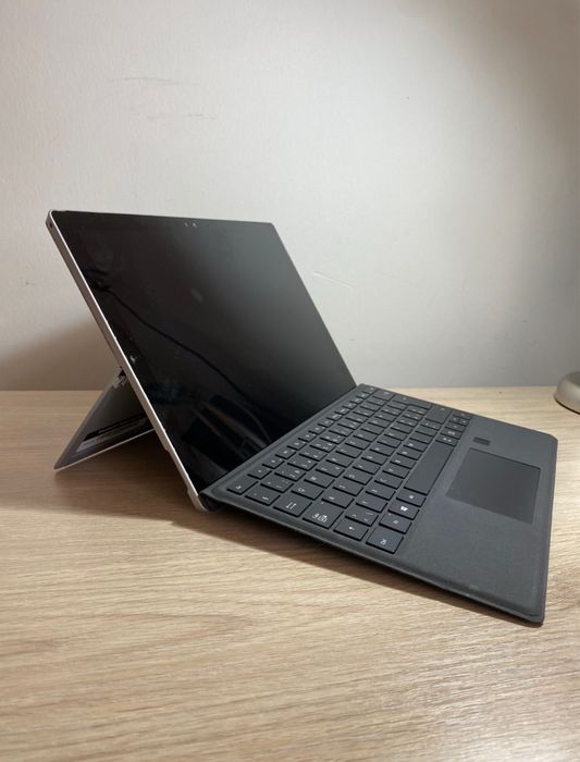 Microsoft Surface Pro 6 Semi-novo - Completo