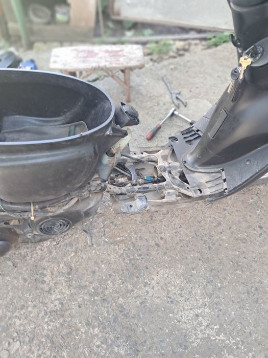 Ремонт и ТО скутеров и максискутеров 2т 4т