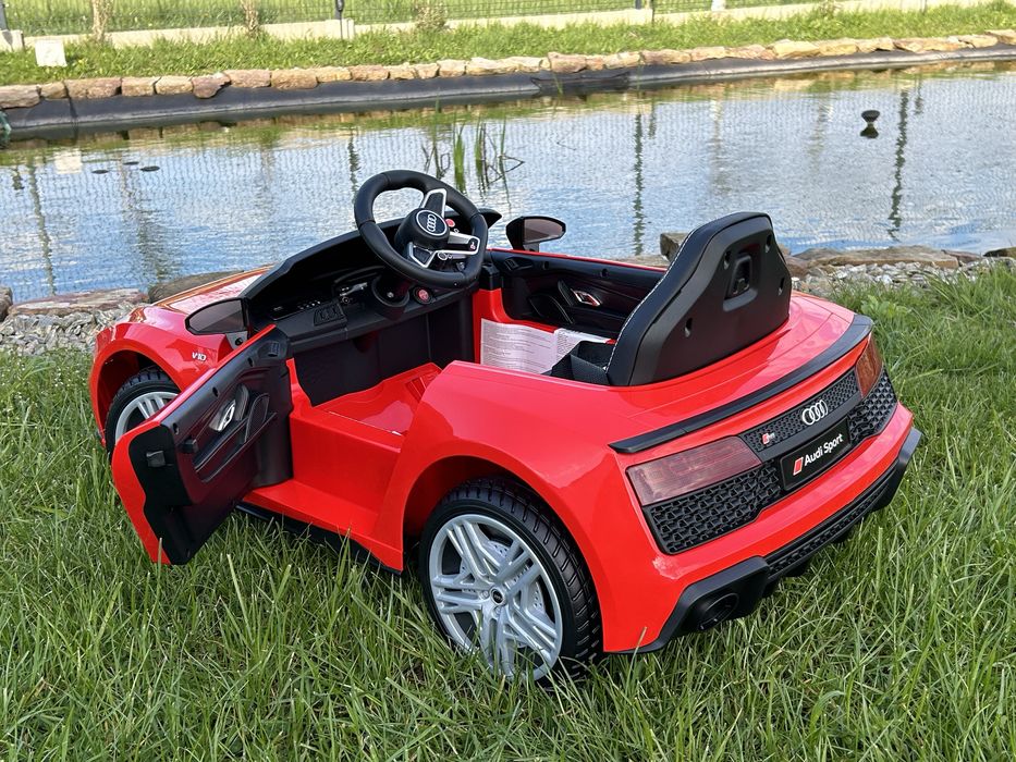 Auto na akumulator AUDI R8 Lift USB SKÓRA EVA miękkie koła EVA