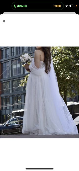 Фата свадебная весільна фота 1,50х1,50 белая