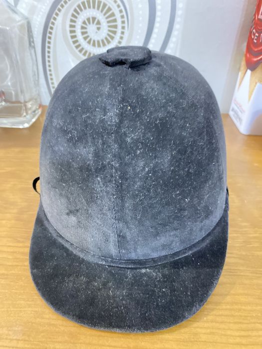 Capacete equitacao vintage Christies London - 54
