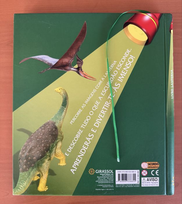 Livro Lanterna Dinossauros