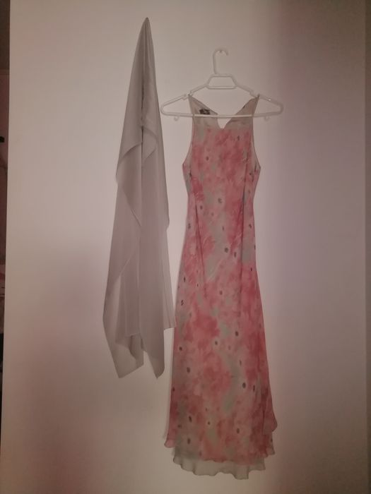 Vestido de cerimónia + echarpe