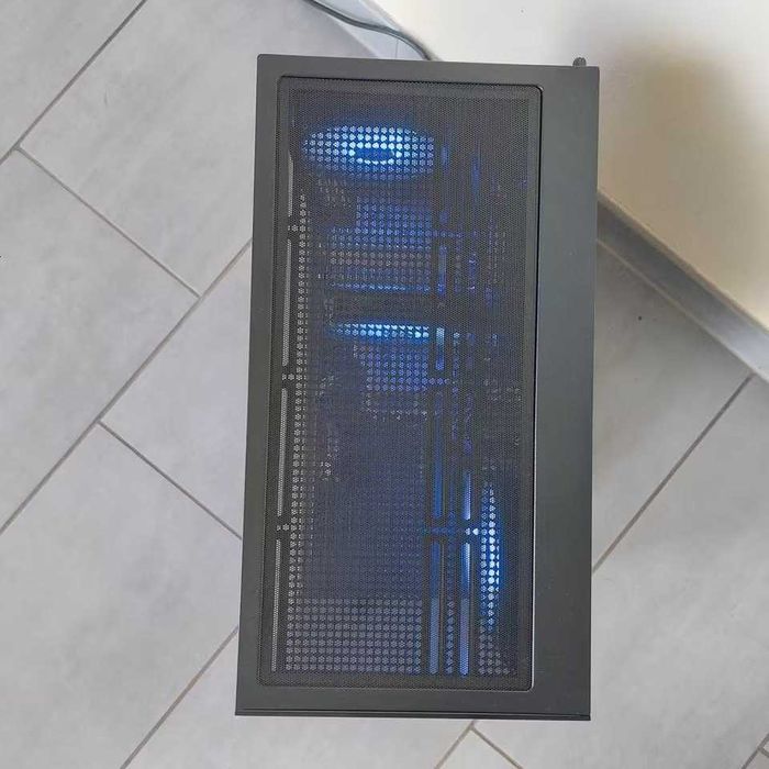 Komputer Gaming Ryzen 7 2700X / RTX 2060 6GB / 16GB RAM / SSD / Win 11 Pro