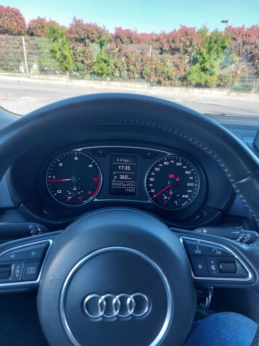 Audi A1 1.6 TDI 4 portas