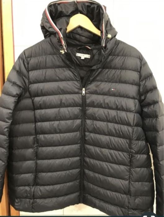 Tommy Hilfiger ультра лёгкая куртка. Пуховик. L. xl.