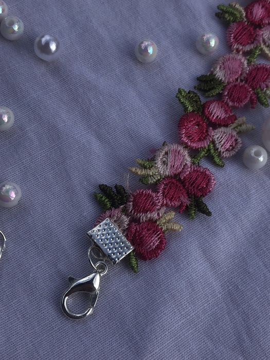 Стильний чокер з мережива