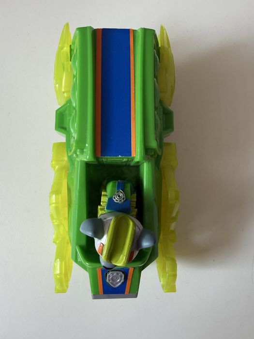 Psi Patrol Rocky z pojazdem
