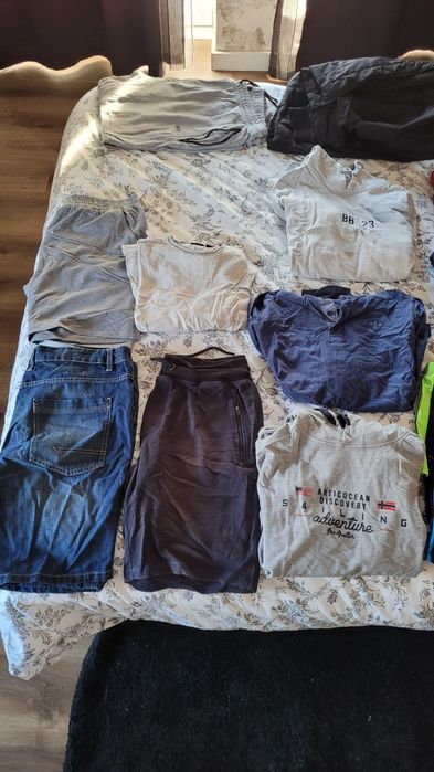 Conjunto de peças de roupa