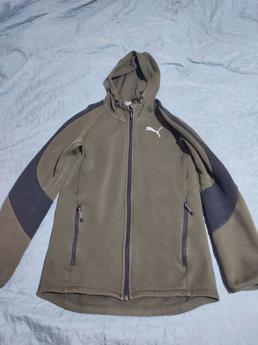 Кофта puma с молнией и капюшоном