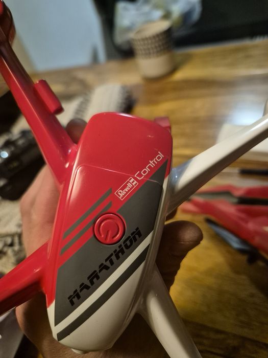 Dron Revell Control Marathon