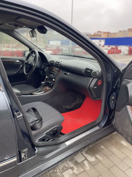 Mercedes Benz 2.7 CDI НЕ на ходу ( під розборку цілим ) 2.7 TDI