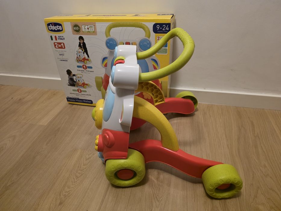 Andarilho Carrinho da Chicco Novo