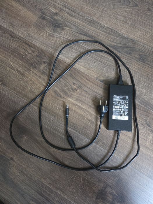 Laptop DELL G3 3590