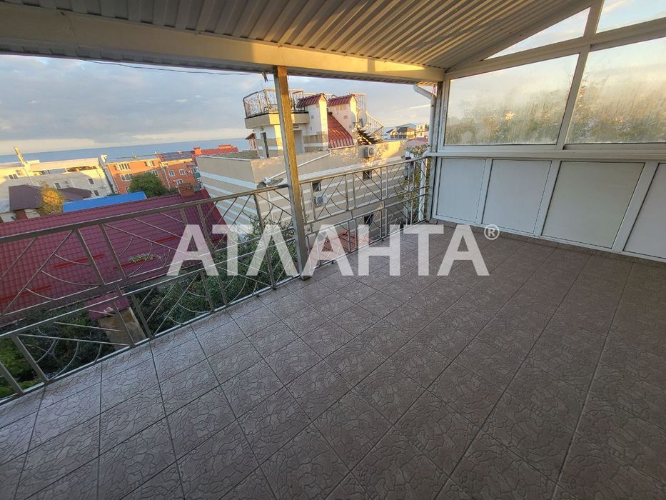 Дом-дача с мезонином возле моря, район Совиньона