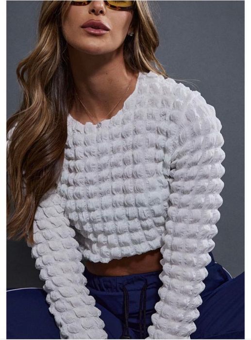 Кроп топ Prettylittlething