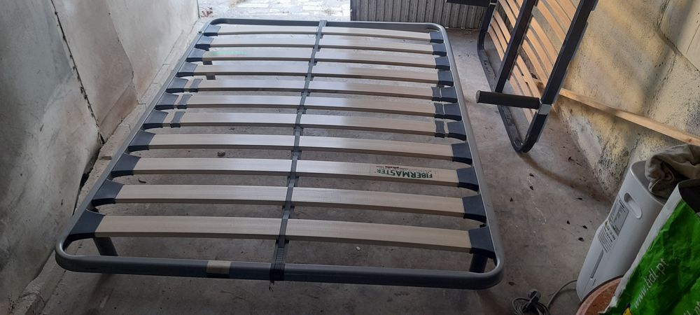 estrado cama com e sem pés  entrega