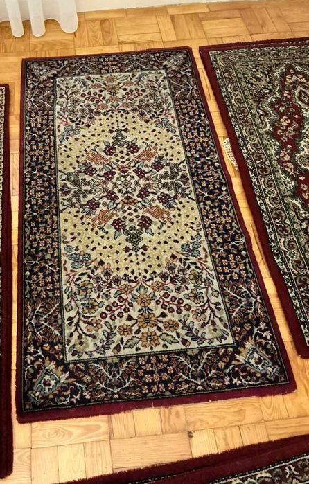 Carpete / Tapete / Alcatifa com padrão oriental / persa