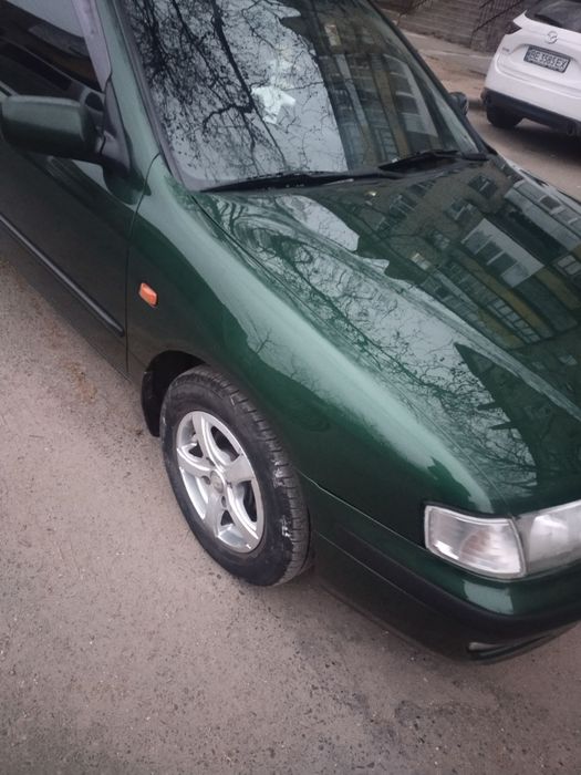 Продам Нисан прем'єра