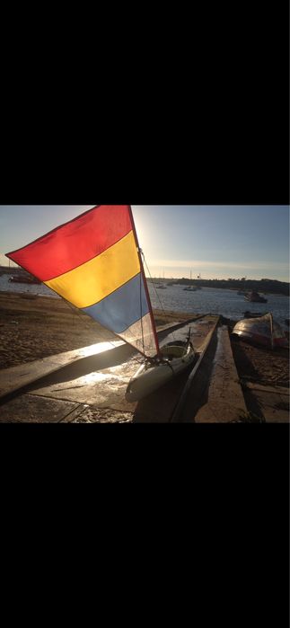 Bic scarpa with 2 sails ( pacific sails, new zealand)