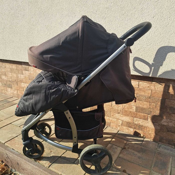 Дитяча коляска Carrello Vista