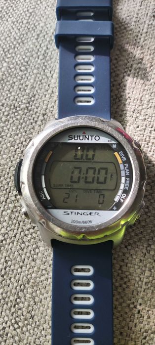 Suunto Stinger – Computador de Mergulho / Relógio